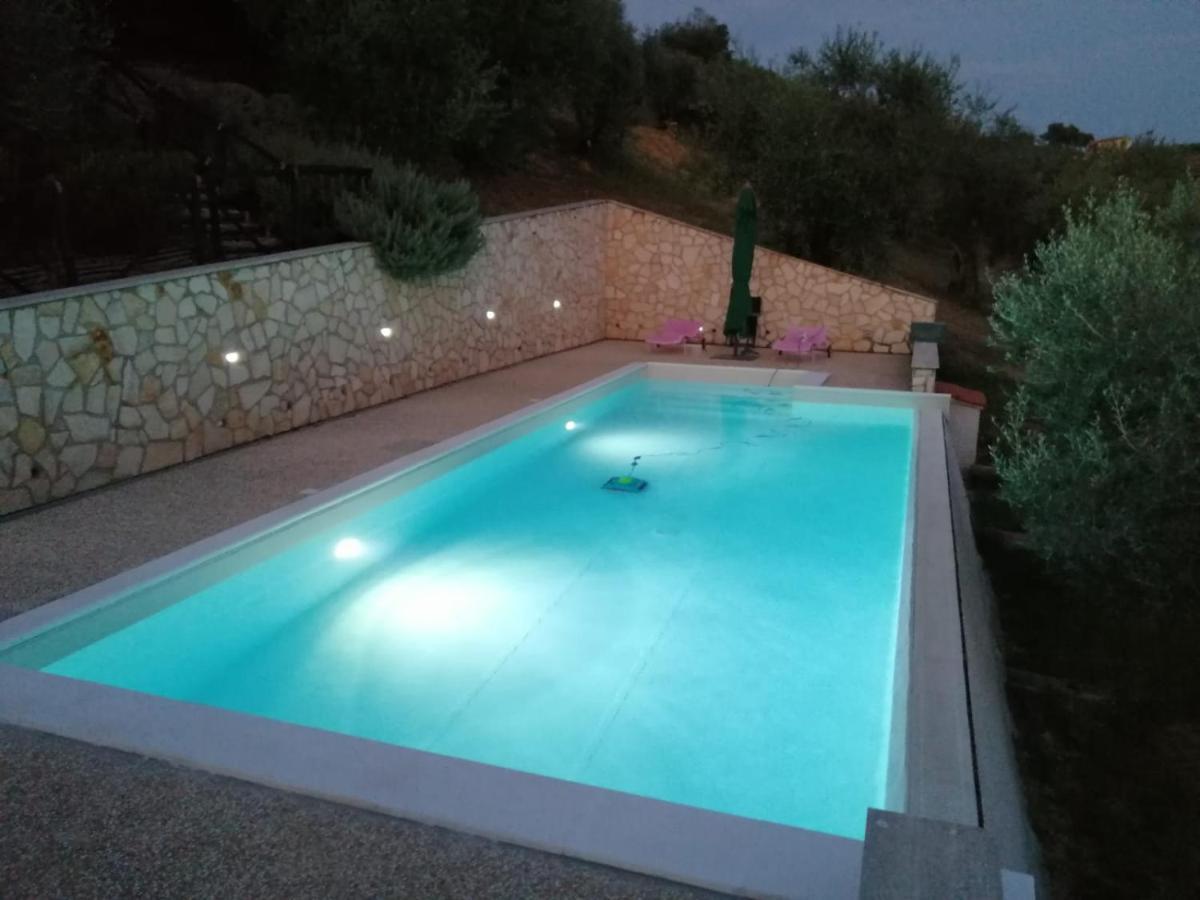 La Tana Delle Stelle B&B Di Charme E Relax Fara in Sabina Екстериор снимка