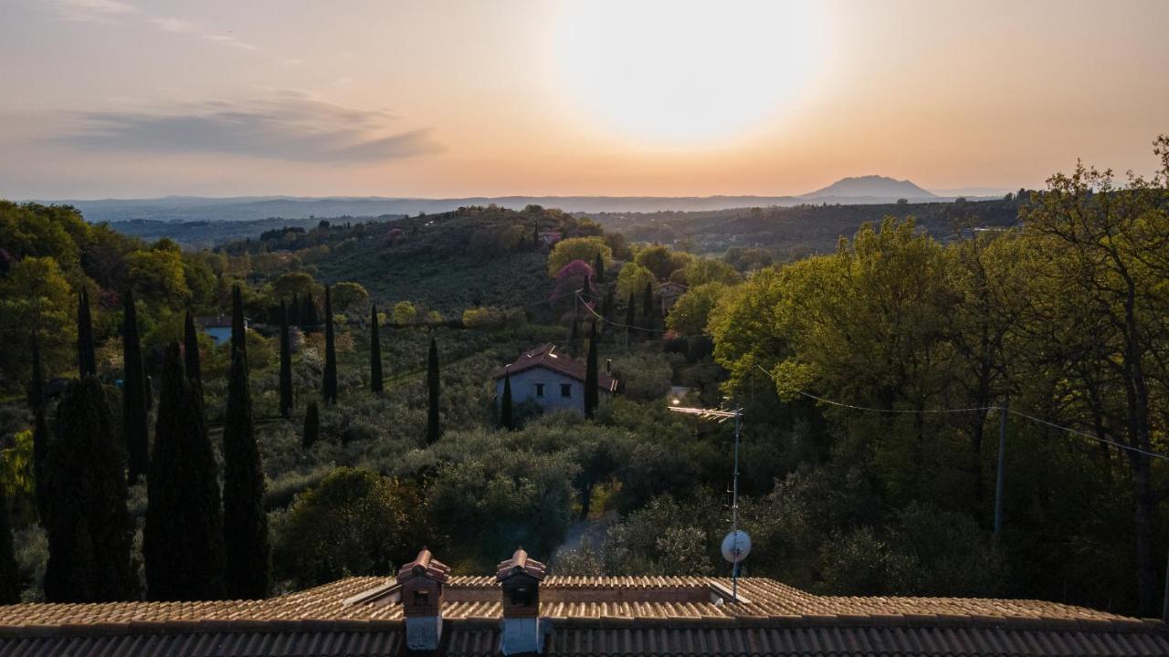 La Tana Delle Stelle B&B Di Charme E Relax Fara in Sabina Екстериор снимка