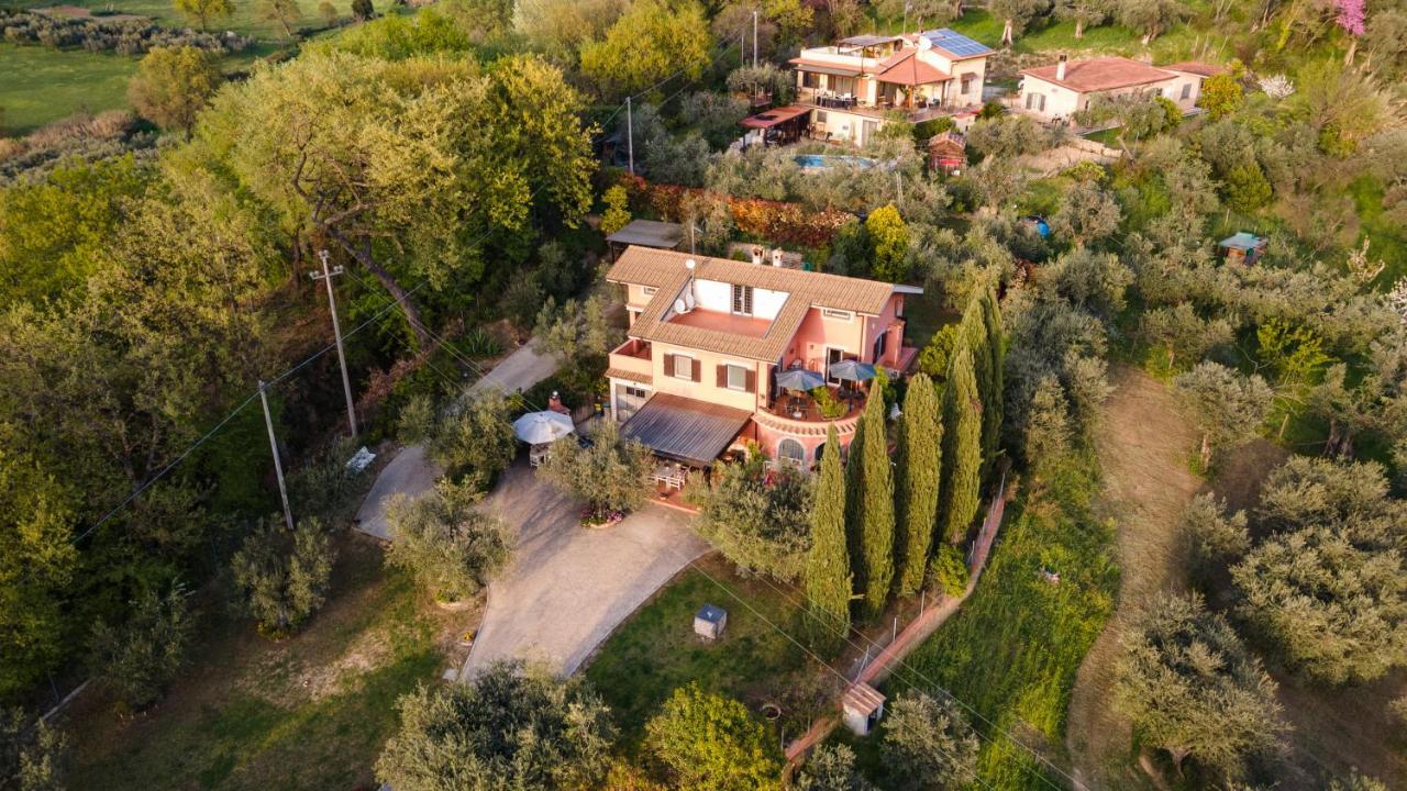La Tana Delle Stelle B&B Di Charme E Relax Fara in Sabina Екстериор снимка